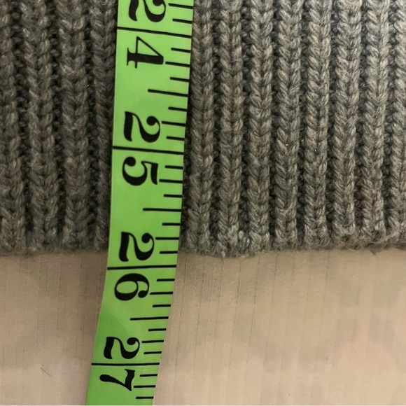 Zara Gray and Green Wool blend Sweater, size L - Picture 5 of 6